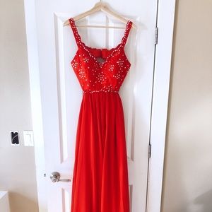 red prom dress